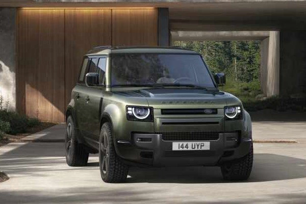 Обновлённый Land Rover Defender 2026: ещё больше технологий и стиля