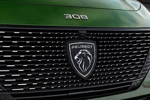 Модельный ряд автомобилей у официального дилера Peugeot в Киеве