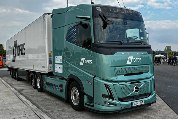 2-е поколение электрических грузовиков Volvo замечено на дорогах Европы