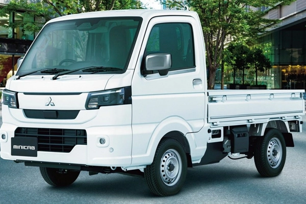 Mitsubishi обновила компактный Minicab Truck: рамный кей-грузовик с полным приводом и ценой от 8300 долларов