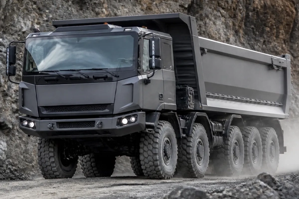 Tatra представила свой первый полностью электрический грузовик Force e-Drive BEV 8x8